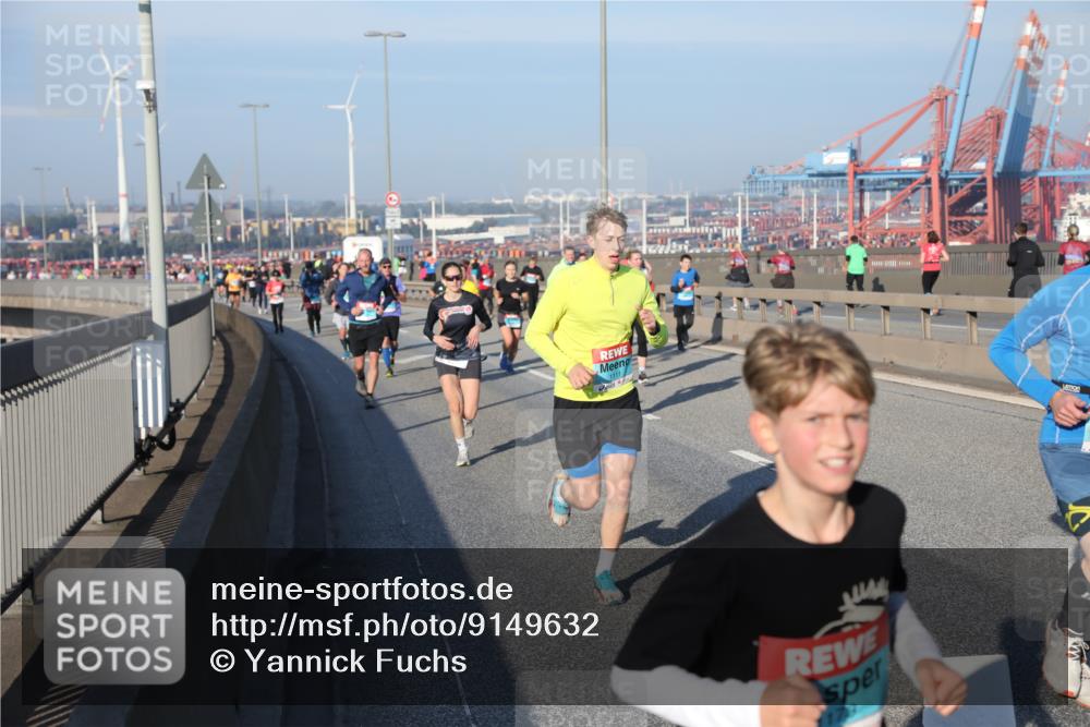 03.10.2025 - Köhlbrandbrückenlauf Yannick Fuchs http://msf.ph/oto/9149632 03.10.2025 08:41:19 Position 2 173 meine-sportfotos.de