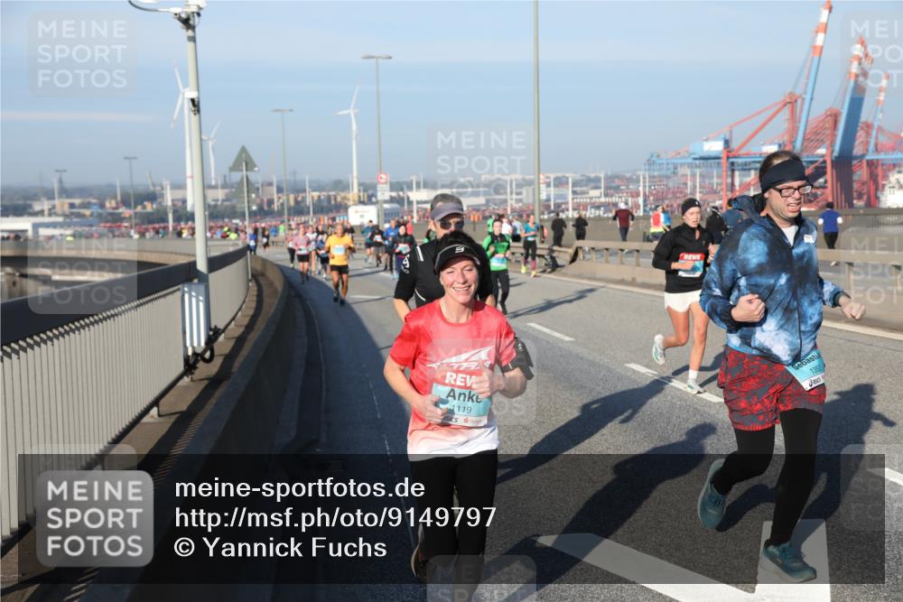 03.10.2025 - Köhlbrandbrückenlauf Yannick Fuchs http://msf.ph/oto/9149797 03.10.2025 08:41:32 Position 2 1119, 1352 meine-sportfotos.de