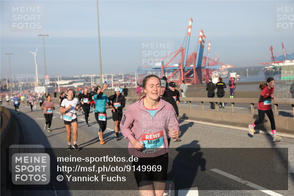03.10.2025 - Köhlbrandbrückenlauf Yannick Fuchs http://msf.ph/oto/9149969 03.10.2025 08:41:45 Position 2 3579 meine-sportfotos.de
