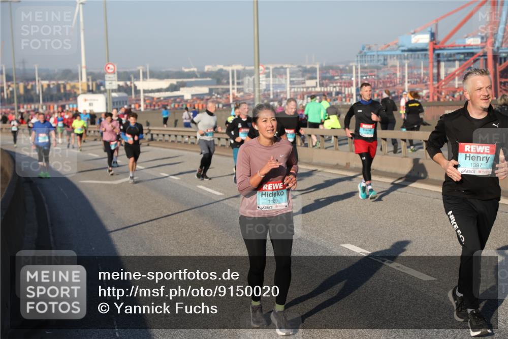 03.10.2025 - Köhlbrandbrückenlauf Yannick Fuchs http://msf.ph/oto/9150020 03.10.2025 08:41:49 Position 2 1189, 1397 meine-sportfotos.de