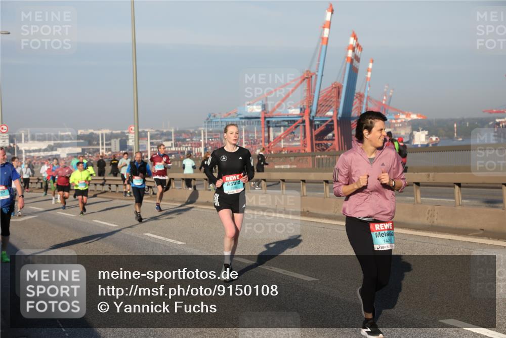 03.10.2025 - Köhlbrandbrückenlauf Yannick Fuchs http://msf.ph/oto/9150108 03.10.2025 08:41:58 Position 2 1424 meine-sportfotos.de