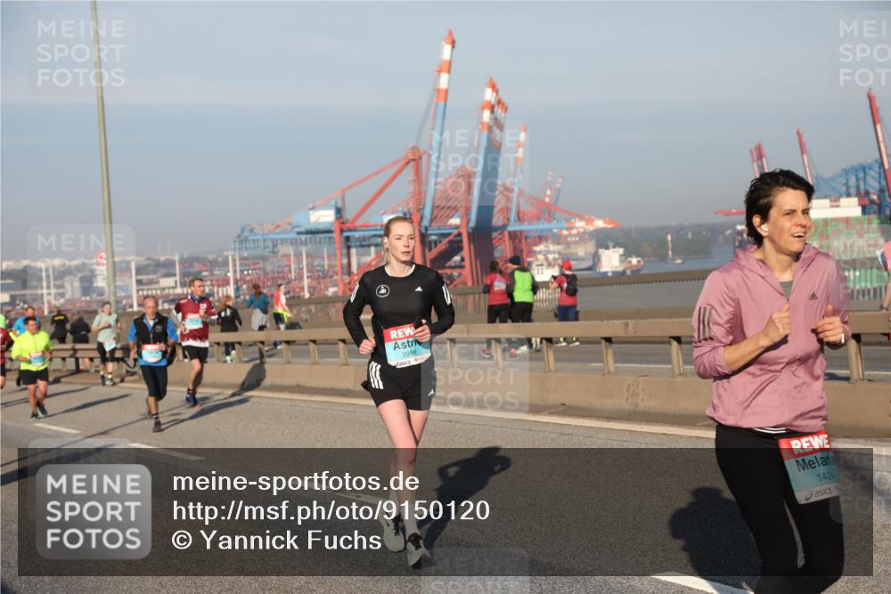 03.10.2025 - Köhlbrandbrückenlauf Yannick Fuchs http://msf.ph/oto/9150120 03.10.2025 08:41:59 Position 2 2698, 1424 meine-sportfotos.de