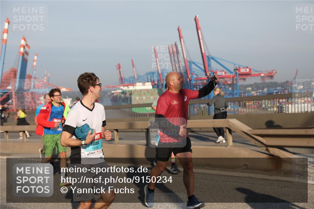 03.10.2025 - Köhlbrandbrückenlauf Yannick Fuchs http://msf.ph/oto/9150234 03.10.2025 08:42:07 Position 2 1516 meine-sportfotos.de