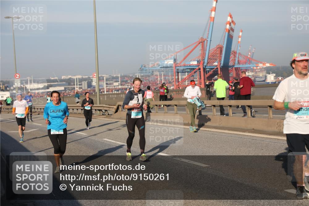 03.10.2025 - Köhlbrandbrückenlauf Yannick Fuchs http://msf.ph/oto/9150261 03.10.2025 08:42:09 Position 2 3481 meine-sportfotos.de