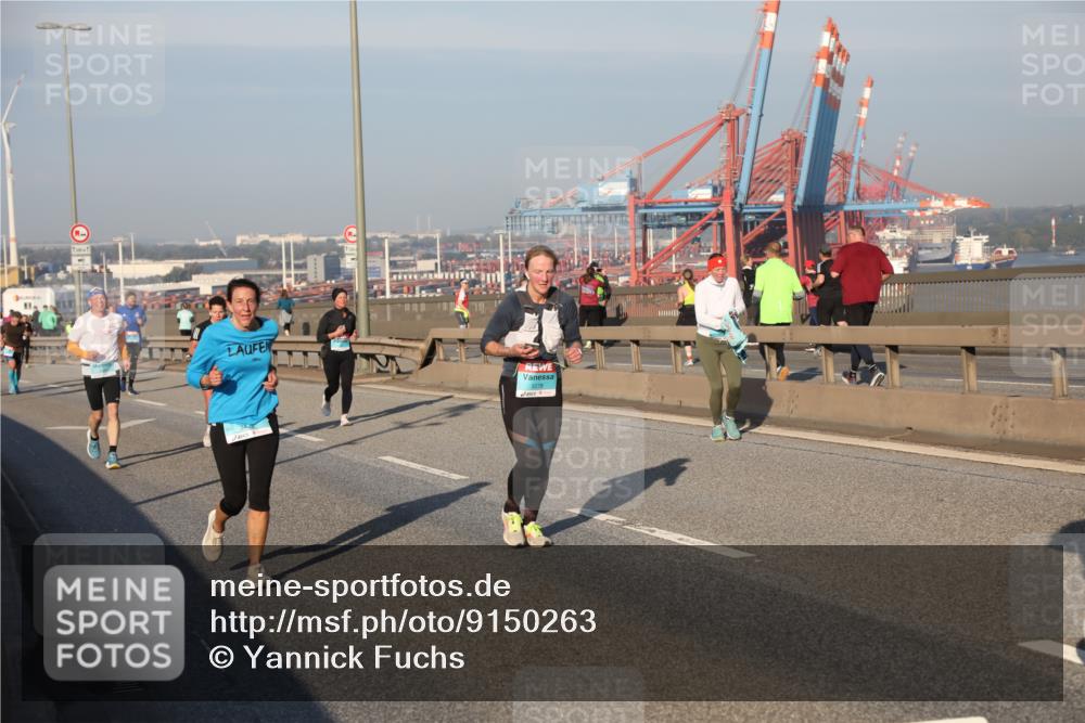 03.10.2025 - Köhlbrandbrückenlauf Yannick Fuchs http://msf.ph/oto/9150263 03.10.2025 08:42:09 Position 2 3278 meine-sportfotos.de