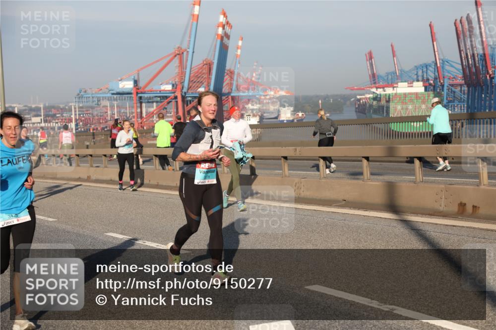 03.10.2025 - Köhlbrandbrückenlauf Yannick Fuchs http://msf.ph/oto/9150277 03.10.2025 08:42:11 Position 2 3425 meine-sportfotos.de