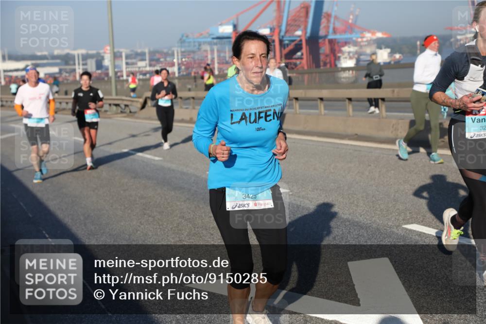 03.10.2025 - Köhlbrandbrückenlauf Yannick Fuchs http://msf.ph/oto/9150285 03.10.2025 08:42:12 Position 2 3425, 32 meine-sportfotos.de