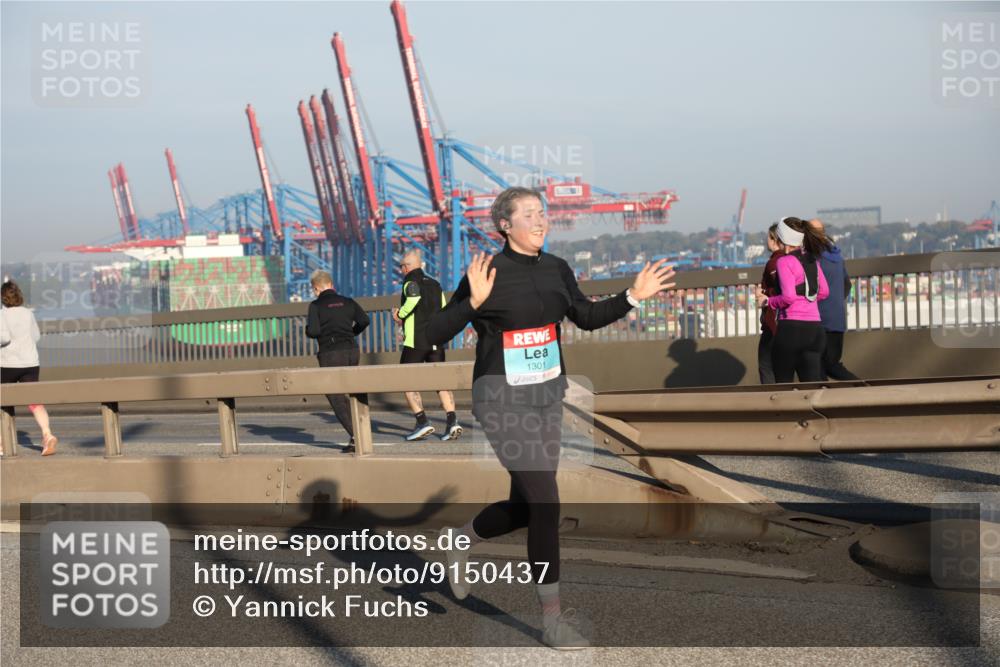 03.10.2025 - Köhlbrandbrückenlauf Yannick Fuchs http://msf.ph/oto/9150437 03.10.2025 08:42:28 Position 2 1301 meine-sportfotos.de