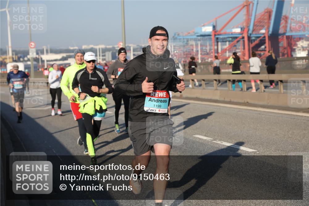 03.10.2025 - Köhlbrandbrückenlauf Yannick Fuchs http://msf.ph/oto/9150463 03.10.2025 08:42:31 Position 2 1199 meine-sportfotos.de