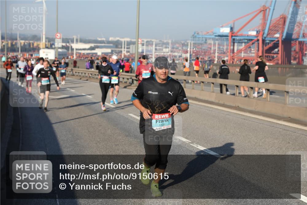 03.10.2025 - Köhlbrandbrückenlauf Yannick Fuchs http://msf.ph/oto/9150615 03.10.2025 08:42:54 Position 2 1333 meine-sportfotos.de