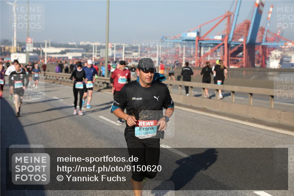03.10.2025 - Köhlbrandbrückenlauf Yannick Fuchs http://msf.ph/oto/9150620 03.10.2025 08:42:54 Position 2 1333 meine-sportfotos.de
