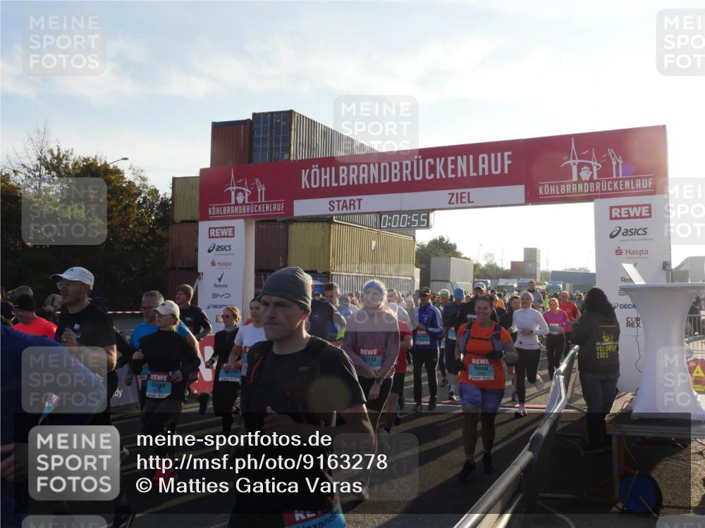 03.10.2025 - Köhlbrandbrückenlauf Matties Gatica Varas http://msf.ph/oto/9163278 03.10.2025 09:00:57 Ziel  meine-sportfotos.de