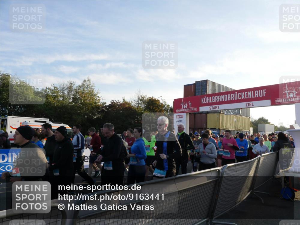 03.10.2025 - Köhlbrandbrückenlauf Matties Gatica Varas http://msf.ph/oto/9163441 03.10.2025 09:02:48 Ziel  meine-sportfotos.de