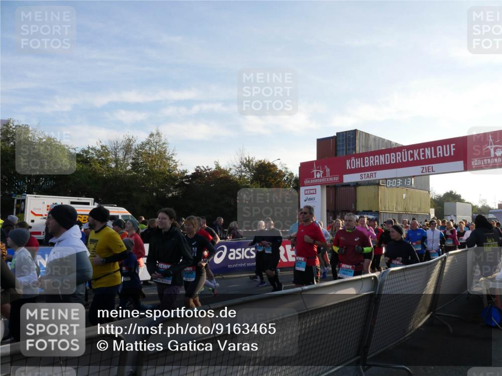 03.10.2025 - Köhlbrandbrückenlauf Matties Gatica Varas http://msf.ph/oto/9163465 03.10.2025 09:03:15 Ziel  meine-sportfotos.de
