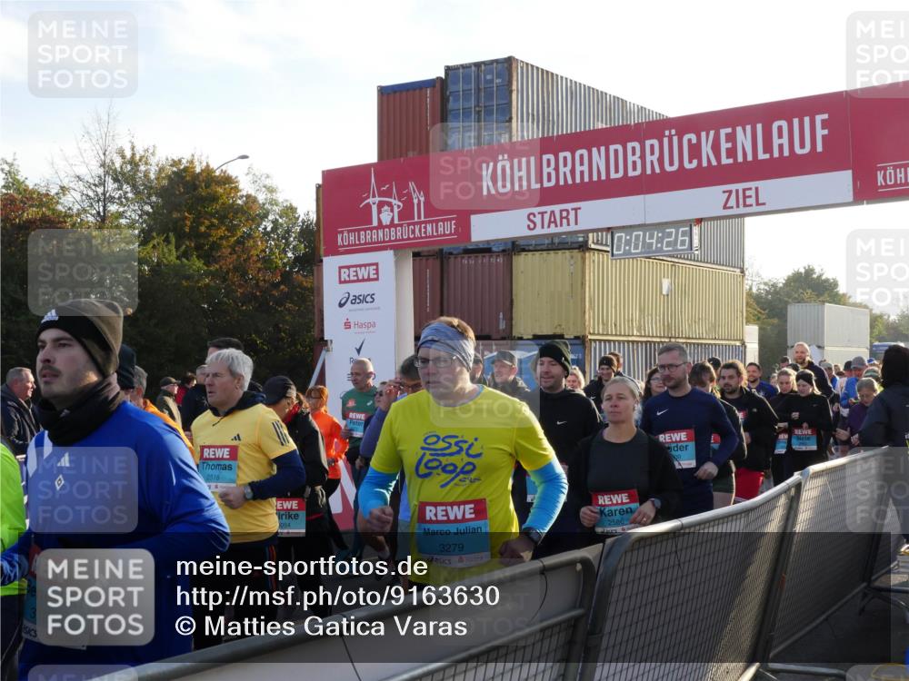 03.10.2025 - Köhlbrandbrückenlauf Matties Gatica Varas http://msf.ph/oto/9163630 03.10.2025 09:04:27 Ziel  meine-sportfotos.de
