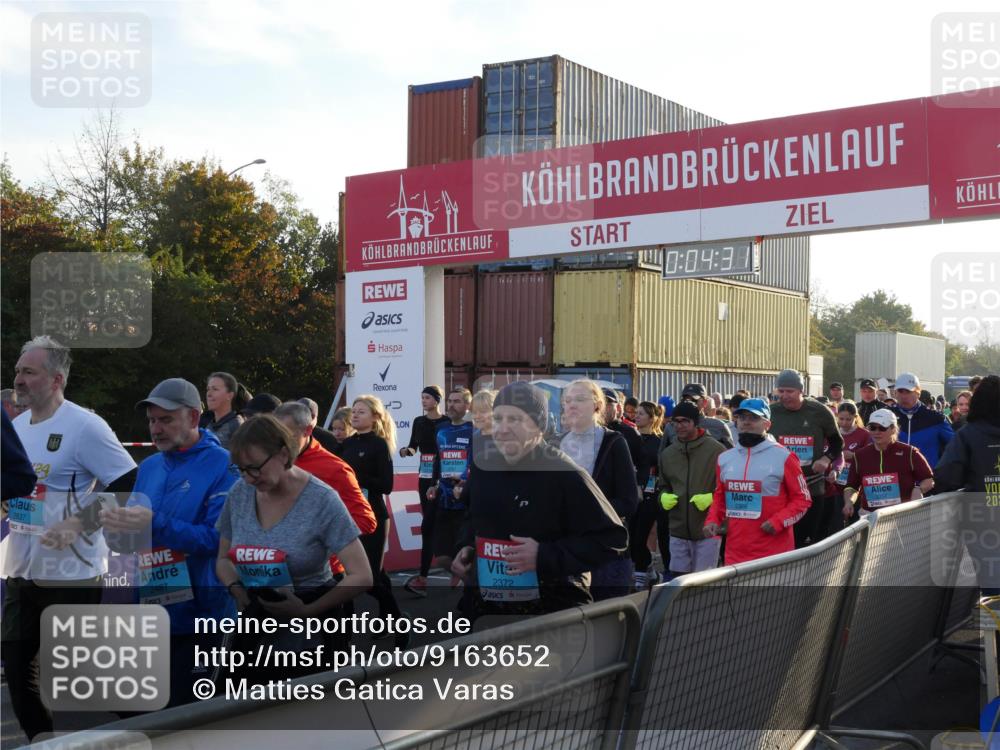 03.10.2025 - Köhlbrandbrückenlauf Matties Gatica Varas http://msf.ph/oto/9163652 03.10.2025 09:04:33 Ziel  meine-sportfotos.de