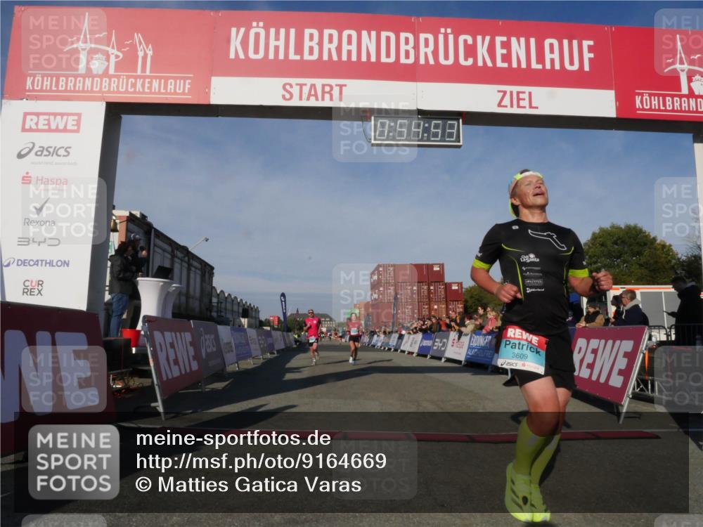 03.10.2025 - Köhlbrandbrückenlauf Matties Gatica Varas http://msf.ph/oto/9164669 03.10.2025 09:54:55 Ziel 1268, 2961, 3193, 3376, 3527 meine-sportfotos.de