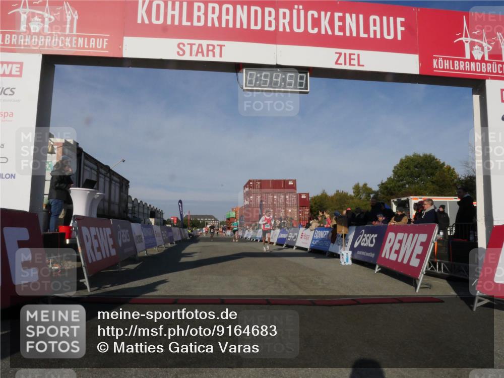 03.10.2025 - Köhlbrandbrückenlauf Matties Gatica Varas http://msf.ph/oto/9164683 03.10.2025 09:55:01 Ziel 1268, 3083, 3193, 3288, 3490, 3527 meine-sportfotos.de