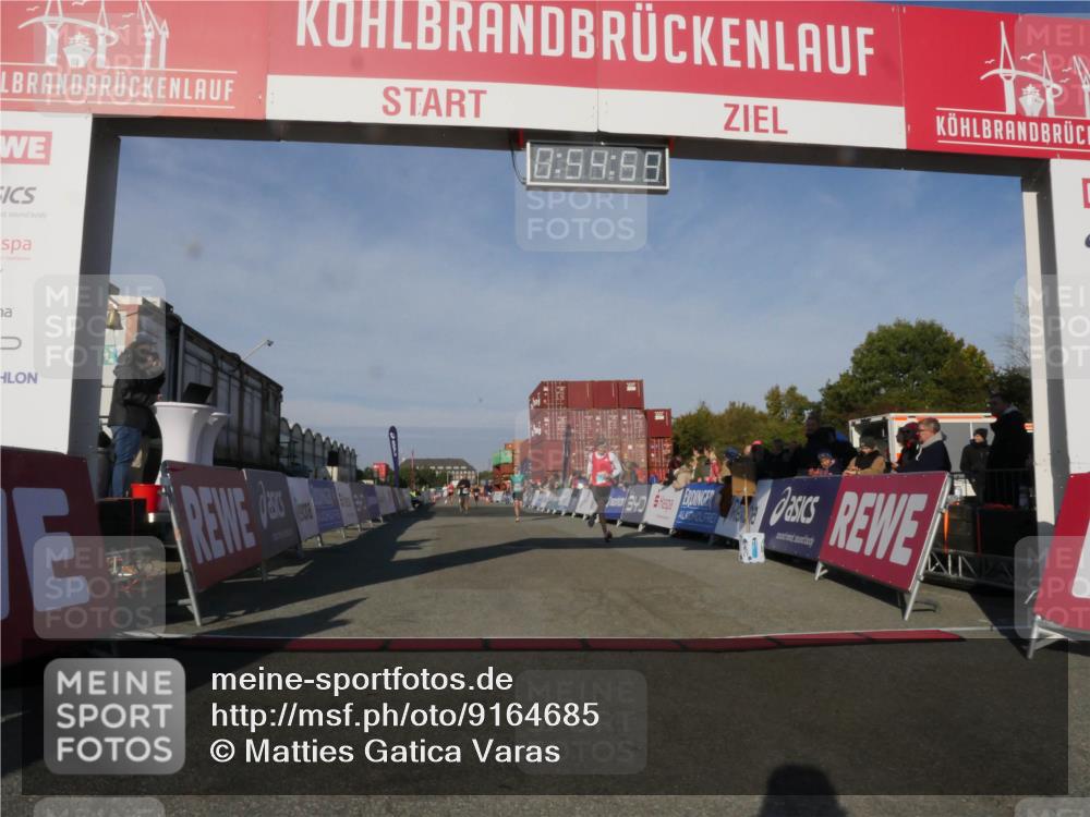 03.10.2025 - Köhlbrandbrückenlauf Matties Gatica Varas http://msf.ph/oto/9164685 03.10.2025 09:55:01 Ziel 1268, 3083, 3193, 3288, 3490, 3527 meine-sportfotos.de