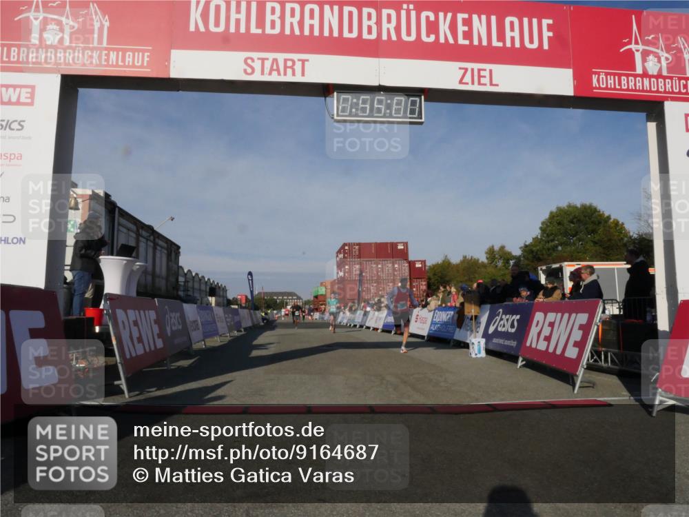 03.10.2025 - Köhlbrandbrückenlauf Matties Gatica Varas http://msf.ph/oto/9164687 03.10.2025 09:55:01 Ziel 1268, 3083, 3193, 3288, 3490, 3527 meine-sportfotos.de