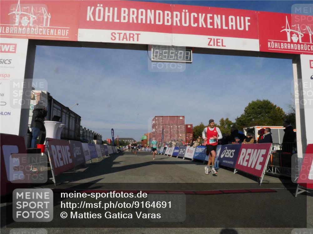 03.10.2025 - Köhlbrandbrückenlauf Matties Gatica Varas http://msf.ph/oto/9164691 03.10.2025 09:55:02 Ziel 1268, 3083, 3193, 3288, 3490, 3527, 3628 meine-sportfotos.de