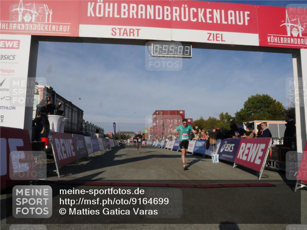 03.10.2025 - Köhlbrandbrückenlauf Matties Gatica Varas http://msf.ph/oto/9164699 03.10.2025 09:55:04 Ziel 1268, 2879, 3083, 3152, 3193, 3288, 3490, 3628 meine-sportfotos.de