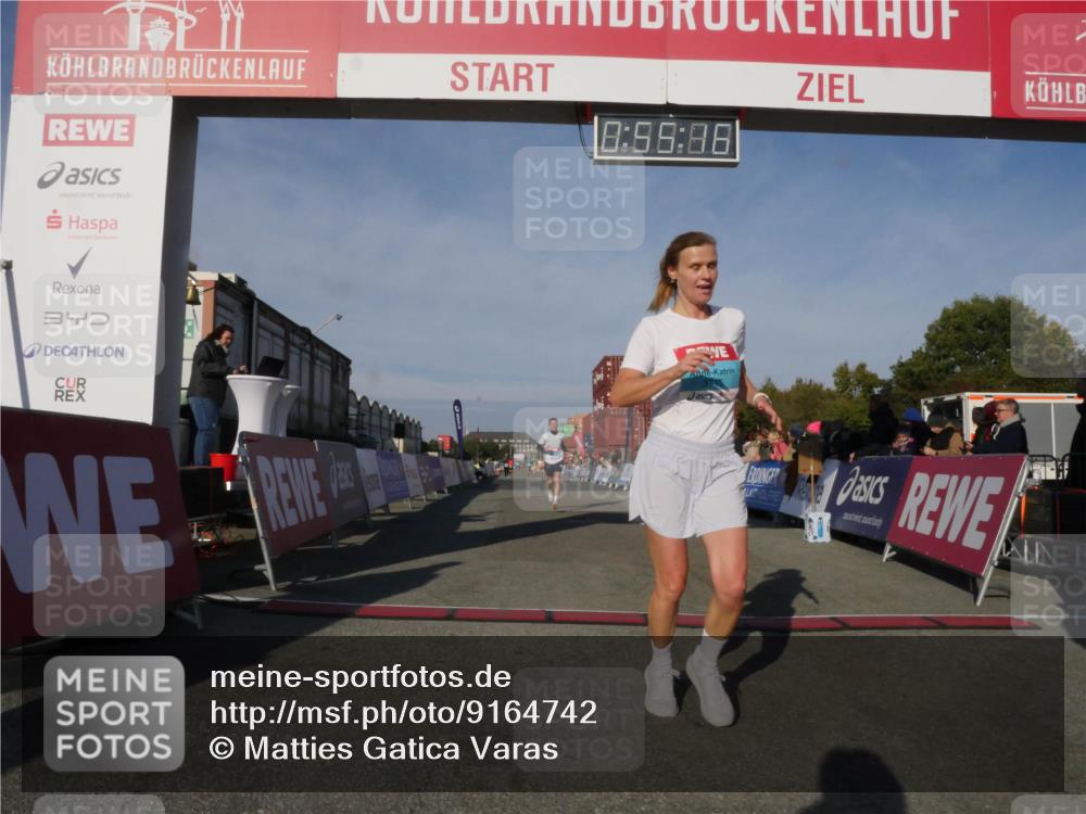 03.10.2025 - Köhlbrandbrückenlauf Matties Gatica Varas http://msf.ph/oto/9164742 03.10.2025 09:55:18 Ziel 1184, 3702 meine-sportfotos.de