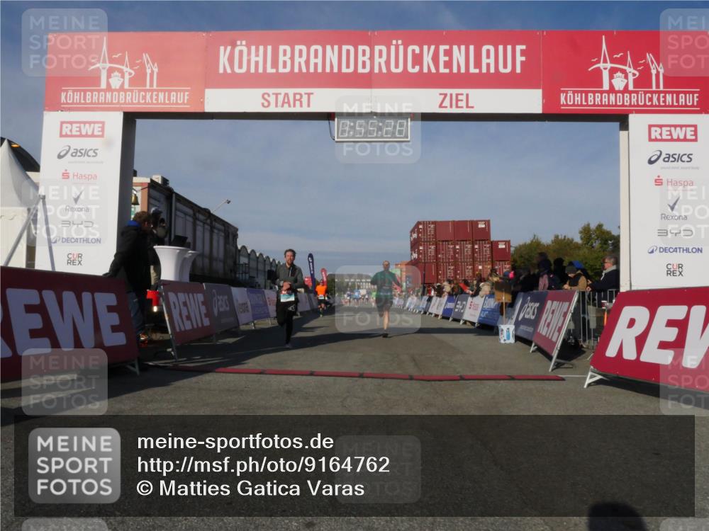 03.10.2025 - Köhlbrandbrückenlauf Matties Gatica Varas http://msf.ph/oto/9164762 03.10.2025 09:55:29 Ziel 1016, 1030, 1040, 1184, 2704, 3185, 3266 meine-sportfotos.de