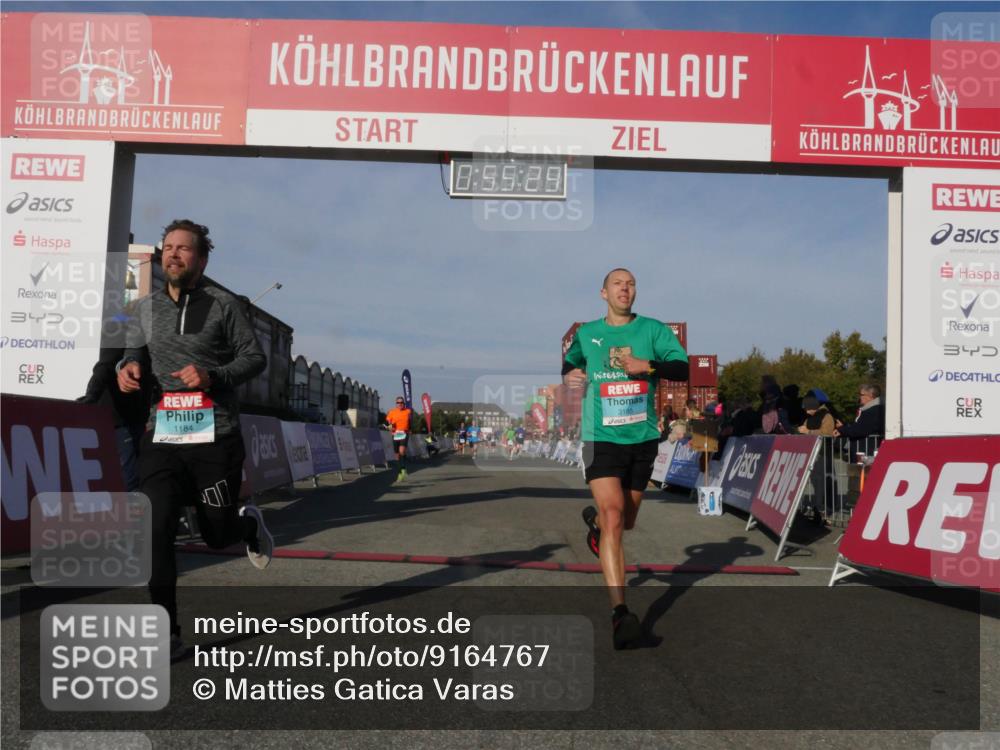 03.10.2025 - Köhlbrandbrückenlauf Matties Gatica Varas http://msf.ph/oto/9164767 03.10.2025 09:55:31 Ziel 1016, 1030, 1040, 2704, 3185, 3266 meine-sportfotos.de