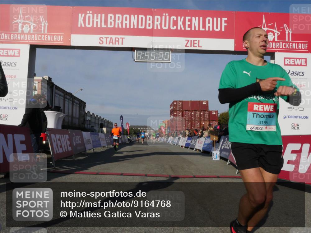 03.10.2025 - Köhlbrandbrückenlauf Matties Gatica Varas http://msf.ph/oto/9164768 03.10.2025 09:55:32 Ziel 1016, 1030, 1040, 2704, 2934, 3266 meine-sportfotos.de