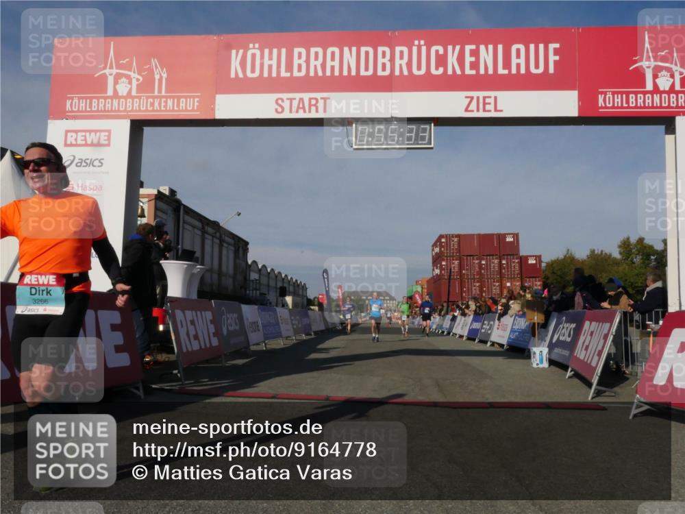 03.10.2025 - Köhlbrandbrückenlauf Matties Gatica Varas http://msf.ph/oto/9164778 03.10.2025 09:55:35 Ziel 1016, 1030, 1040, 2703, 2704, 2934 meine-sportfotos.de