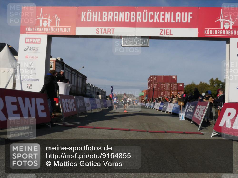 03.10.2025 - Köhlbrandbrückenlauf Matties Gatica Varas http://msf.ph/oto/9164855 03.10.2025 09:55:56 Ziel 1020, 1028, 1036, 1224, 3007, 3143, 3181, 3494 meine-sportfotos.de