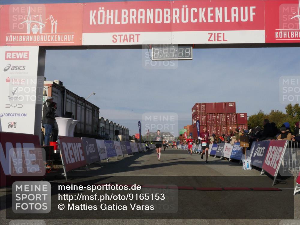 03.10.2025 - Köhlbrandbrückenlauf Matties Gatica Varas http://msf.ph/oto/9165153 03.10.2025 09:57:16 Ziel 1090, 1180, 1258, 2708, 2760, 3705 meine-sportfotos.de