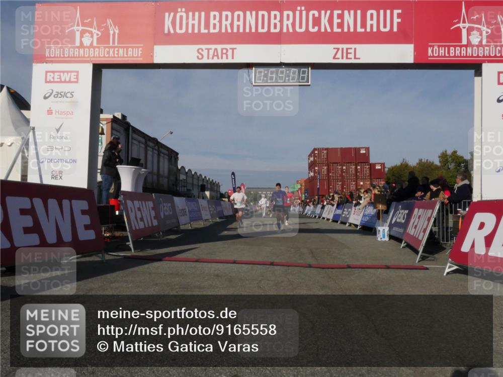 03.10.2025 - Köhlbrandbrückenlauf Matties Gatica Varas http://msf.ph/oto/9165558 03.10.2025 09:59:10 Ziel 1063, 1107, 1271, 1383, 1617, 2948, 3155, 3837 meine-sportfotos.de