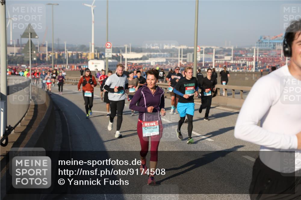 03.10.2025 - Köhlbrandbrückenlauf Yannick Fuchs http://msf.ph/oto/9174508 03.10.2025 08:43:01 Position 2 3309 meine-sportfotos.de