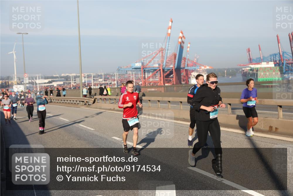 03.10.2025 - Köhlbrandbrückenlauf Yannick Fuchs http://msf.ph/oto/9174534 03.10.2025 08:43:12 Position 2  meine-sportfotos.de
