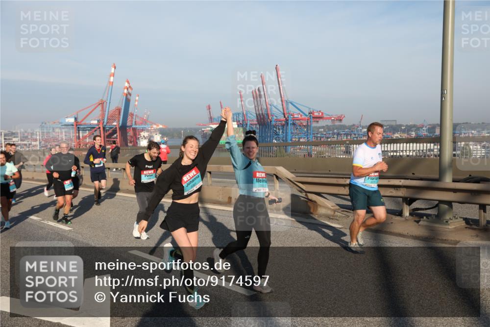 03.10.2025 - Köhlbrandbrückenlauf Yannick Fuchs http://msf.ph/oto/9174597 03.10.2025 08:43:27 Position 2 3362, 18 meine-sportfotos.de