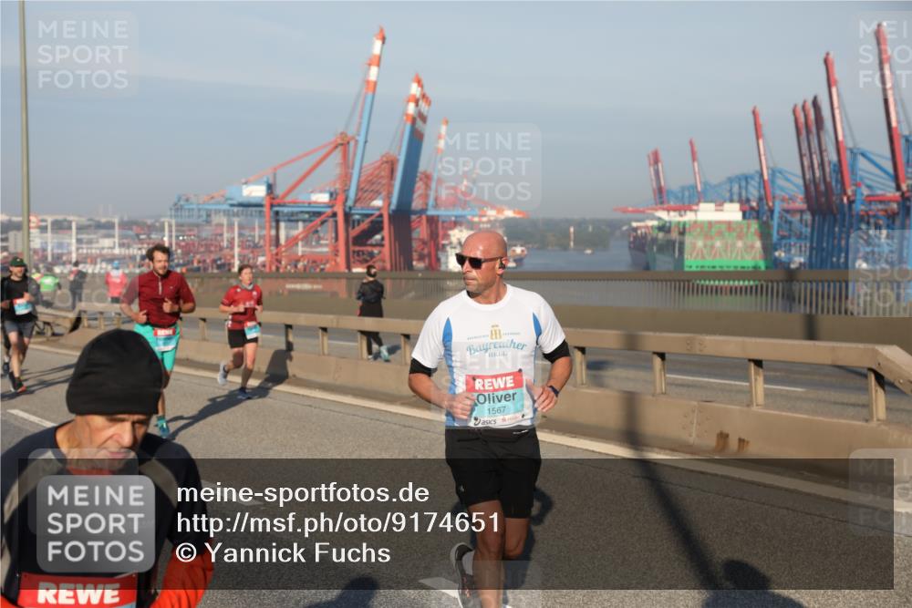 03.10.2025 - Köhlbrandbrückenlauf Yannick Fuchs http://msf.ph/oto/9174651 03.10.2025 08:43:37 Position 2 1567 meine-sportfotos.de
