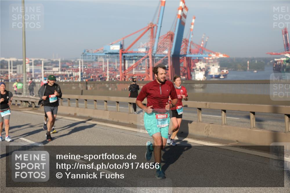 03.10.2025 - Köhlbrandbrückenlauf Yannick Fuchs http://msf.ph/oto/9174656 03.10.2025 08:43:38 Position 2  meine-sportfotos.de
