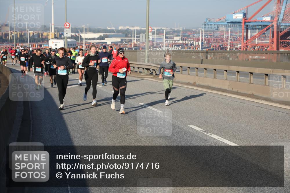 03.10.2025 - Köhlbrandbrückenlauf Yannick Fuchs http://msf.ph/oto/9174716 03.10.2025 08:43:45 Position 2  meine-sportfotos.de