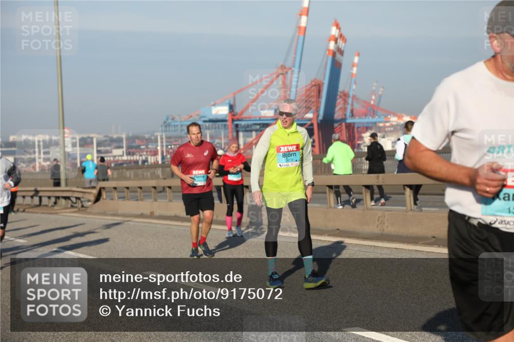03.10.2025 - Köhlbrandbrückenlauf Yannick Fuchs http://msf.ph/oto/9175072 03.10.2025 08:44:42 Position 2 2679, 13 meine-sportfotos.de