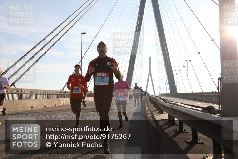 03.10.2025 - Köhlbrandbrückenlauf Yannick Fuchs http://msf.ph/oto/9175267 03.10.2025 08:24:05 Position 1 3403 meine-sportfotos.de