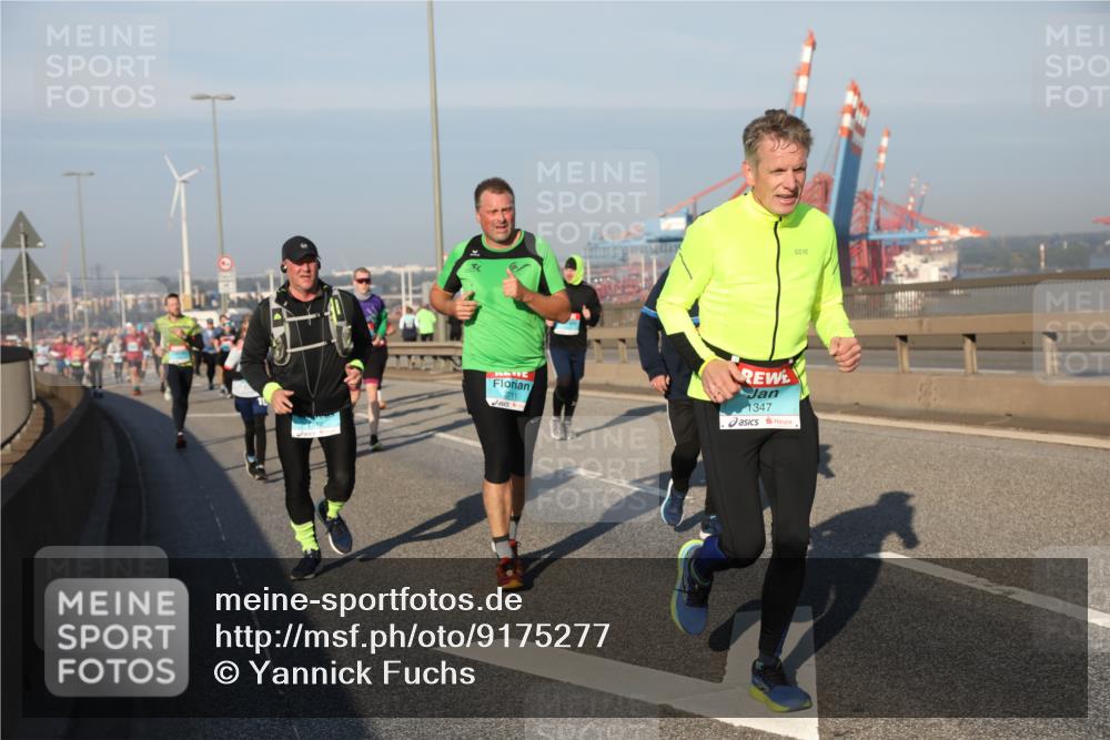 03.10.2025 - Köhlbrandbrückenlauf Yannick Fuchs http://msf.ph/oto/9175277 03.10.2025 08:44:57 Position 2 2711, 1347 meine-sportfotos.de