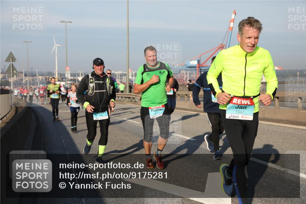 03.10.2025 - Köhlbrandbrückenlauf Yannick Fuchs http://msf.ph/oto/9175281 03.10.2025 08:44:57 Position 2 1512, 2711, 1347 meine-sportfotos.de
