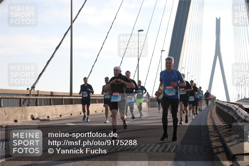 03.10.2025 - Köhlbrandbrückenlauf Yannick Fuchs http://msf.ph/oto/9175288 03.10.2025 08:24:07 Position 1 3091, 1247 meine-sportfotos.de