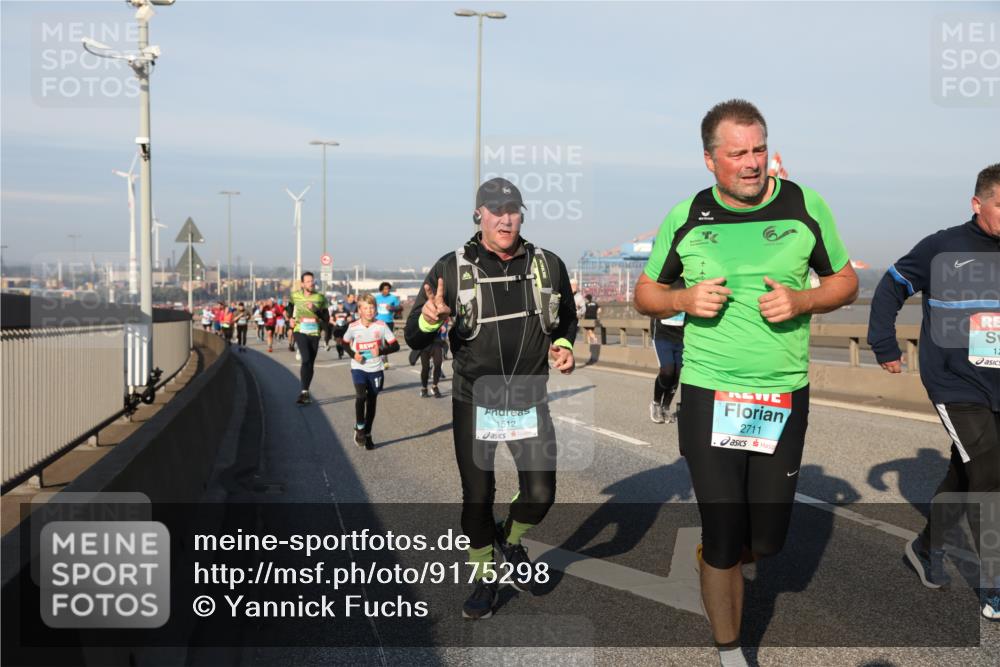 03.10.2025 - Köhlbrandbrückenlauf Yannick Fuchs http://msf.ph/oto/9175298 03.10.2025 08:44:58 Position 2 1512, 2711, 12 meine-sportfotos.de
