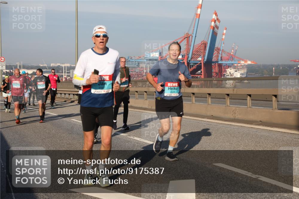 03.10.2025 - Köhlbrandbrückenlauf Yannick Fuchs http://msf.ph/oto/9175387 03.10.2025 08:45:08 Position 2 3167, 2026 meine-sportfotos.de