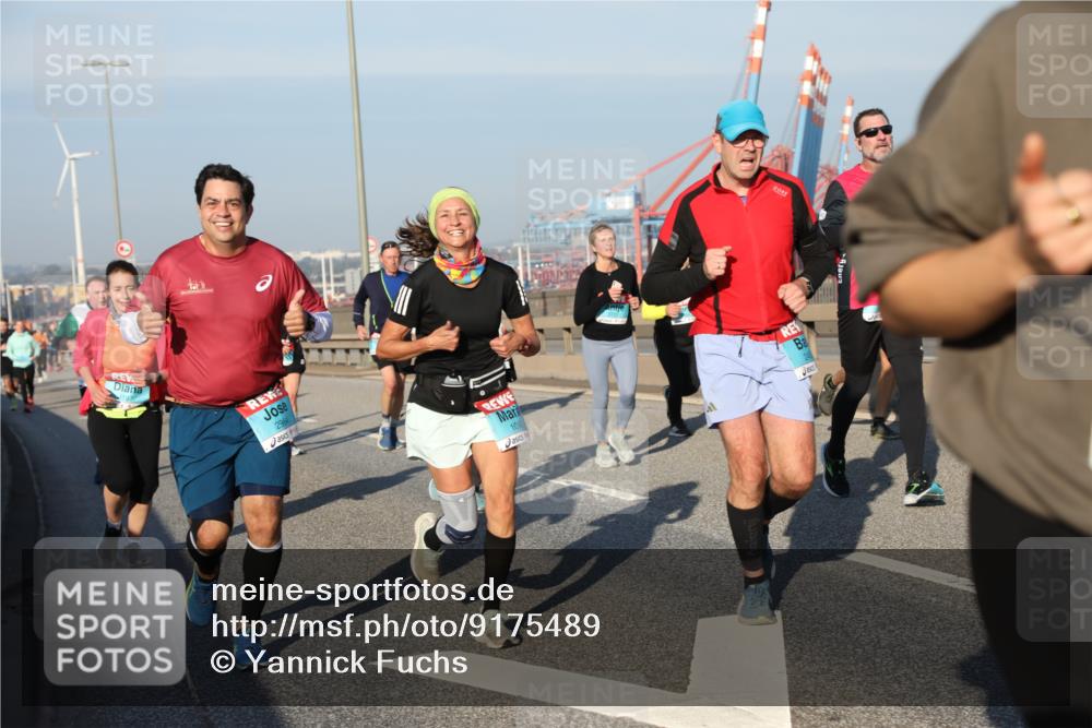 03.10.2025 - Köhlbrandbrückenlauf Yannick Fuchs http://msf.ph/oto/9175489 03.10.2025 08:45:15 Position 2 2964, 109 meine-sportfotos.de