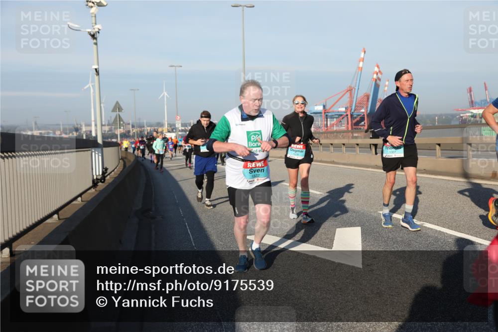 03.10.2025 - Köhlbrandbrückenlauf Yannick Fuchs http://msf.ph/oto/9175539 03.10.2025 08:45:19 Position 2 1307, 1522 meine-sportfotos.de