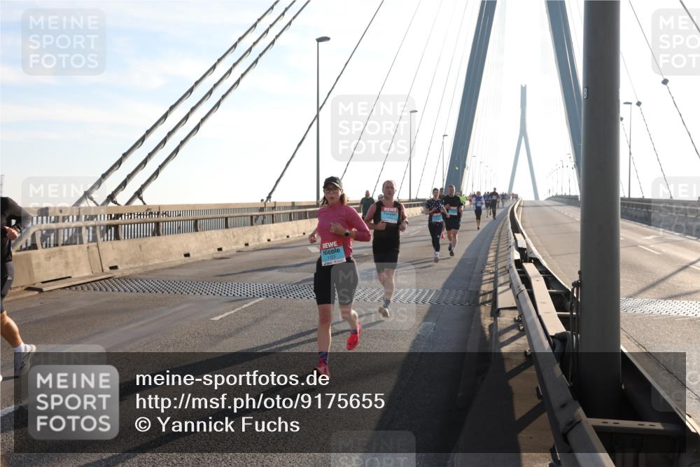 03.10.2025 - Köhlbrandbrückenlauf Yannick Fuchs http://msf.ph/oto/9175655 03.10.2025 08:24:43 Position 1 1123 meine-sportfotos.de